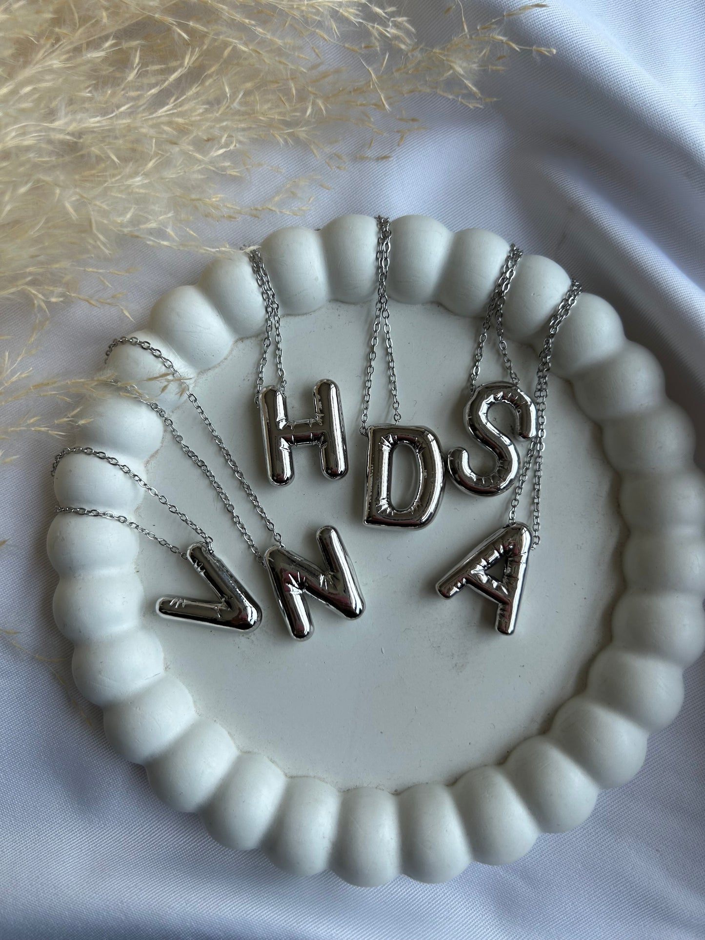 BUBBLE INITIAL NECKLACE (SILVER)