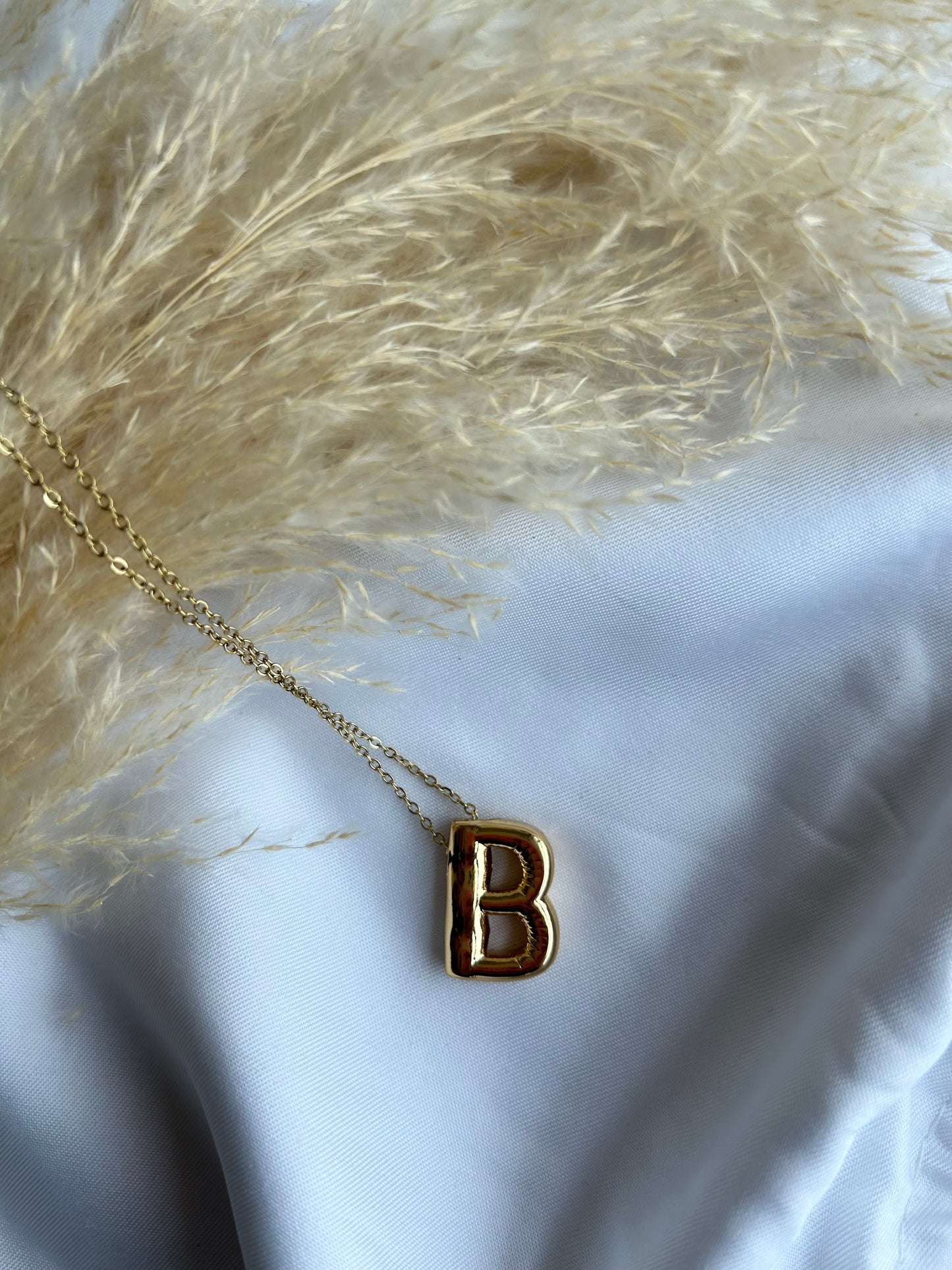 BUBBLE INITIAL NECKLACE (GOLD)