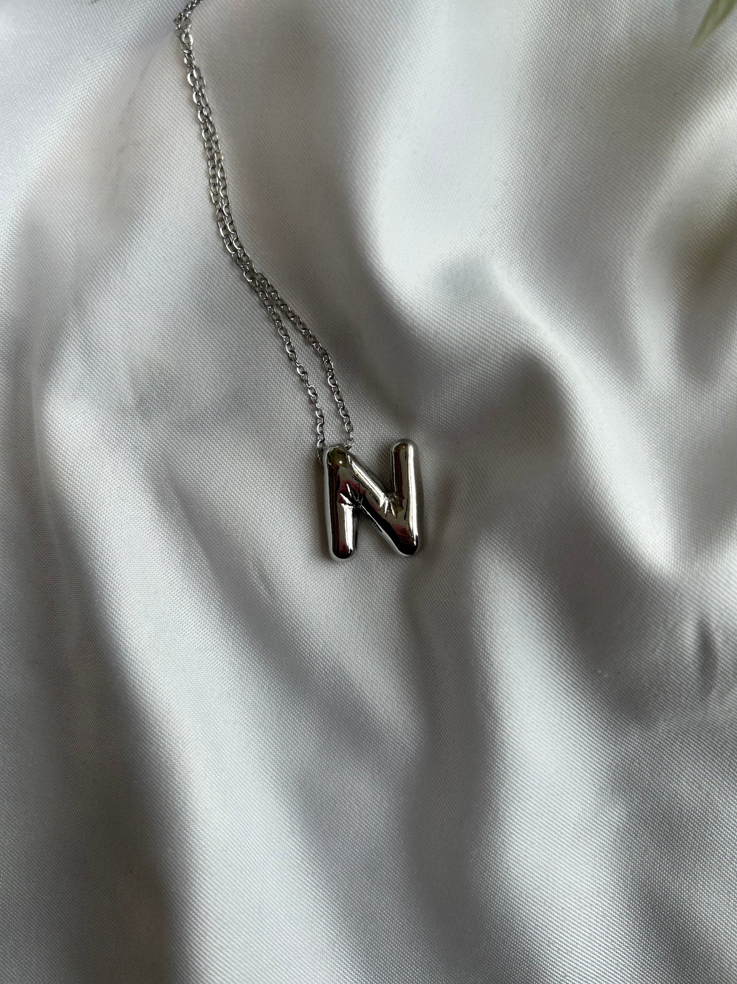 BUBBLE INITIAL NECKLACE (SILVER)