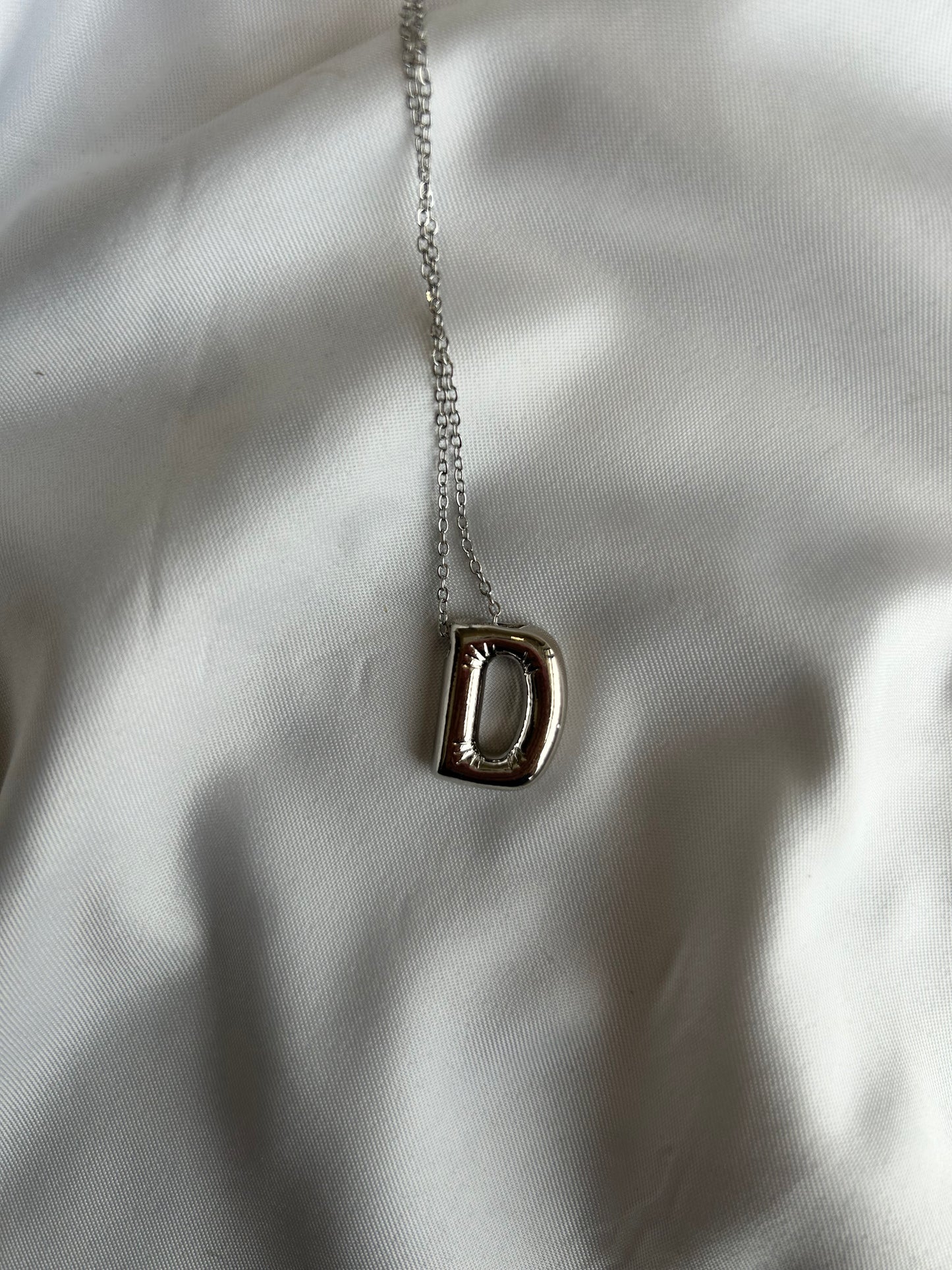 BUBBLE INITIAL NECKLACE (SILVER)