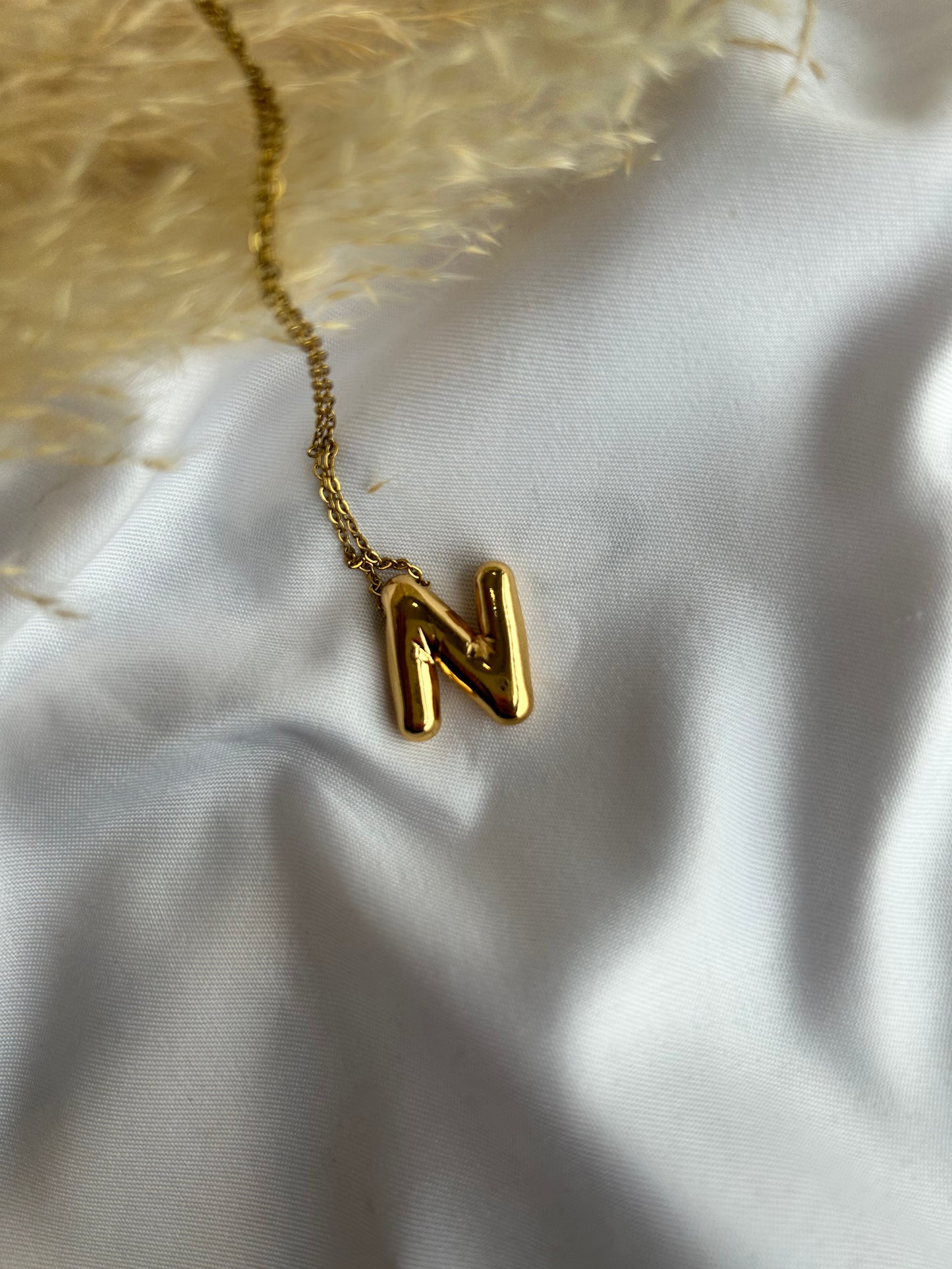 BUBBLE INITIAL NECKLACE (GOLD)