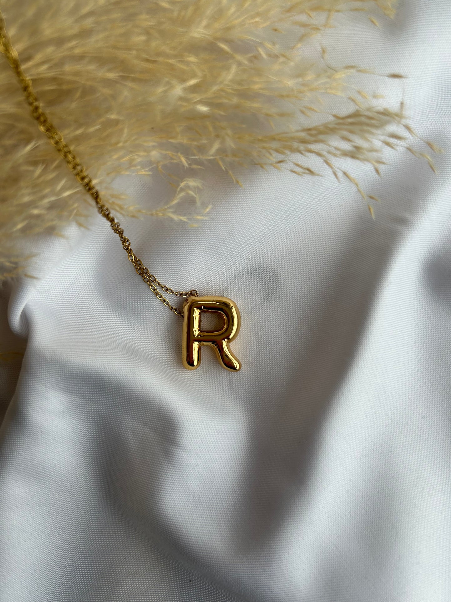 BUBBLE INITIAL NECKLACE (GOLD)