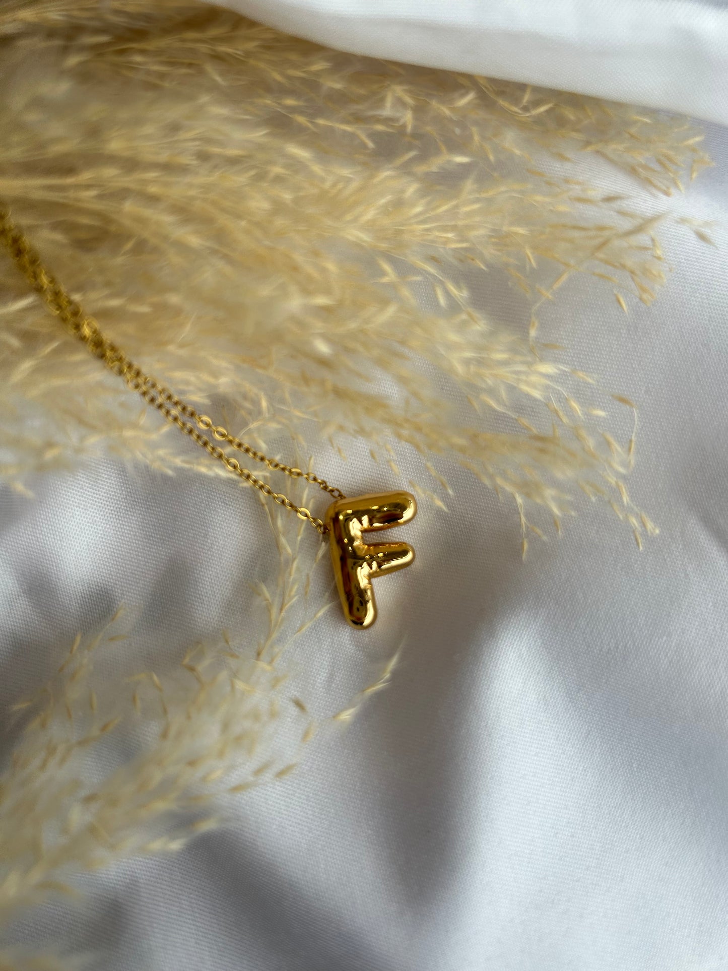 BUBBLE INITIAL NECKLACE (GOLD)