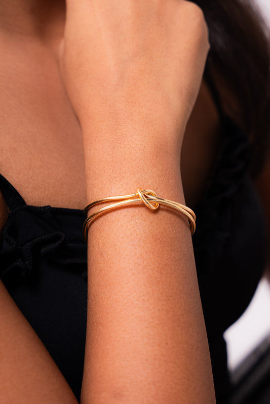 KNOT BRACELET